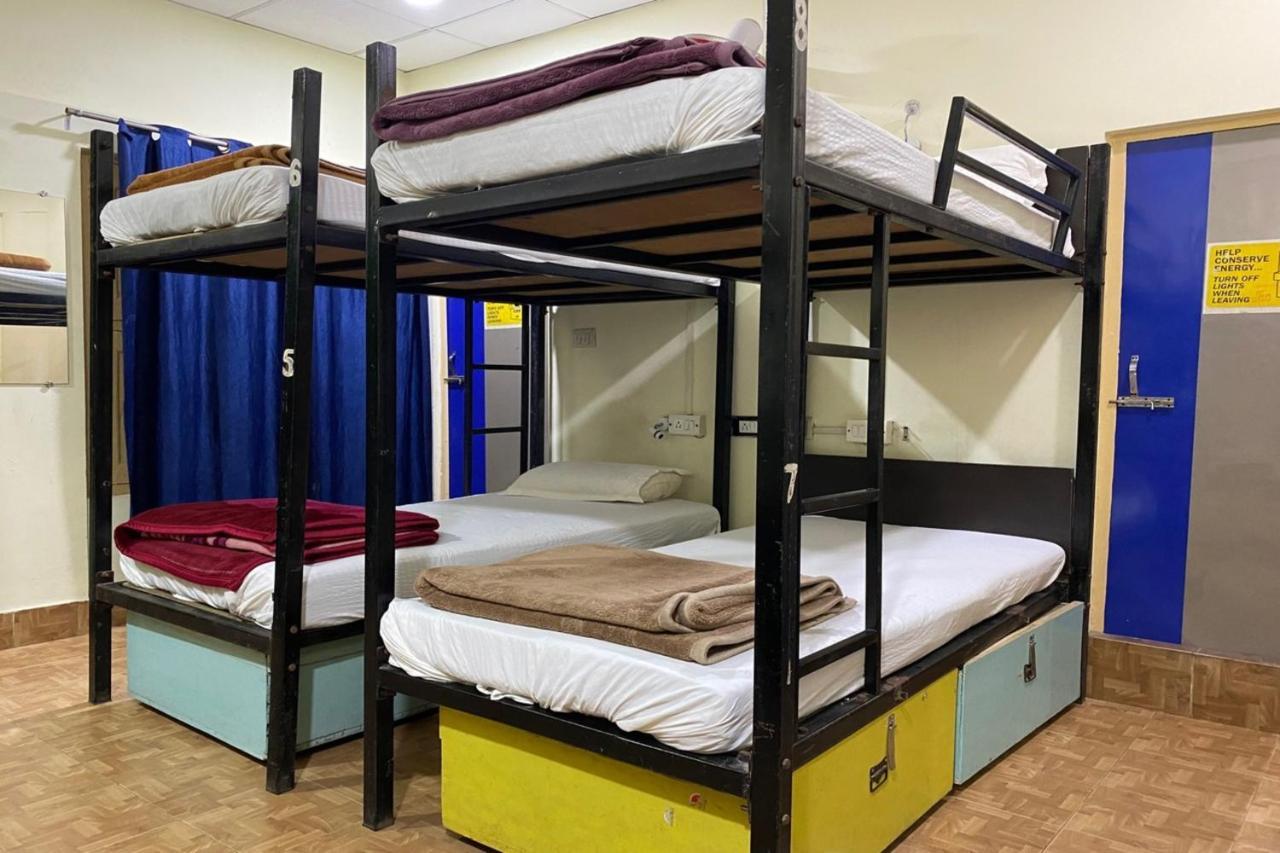 ורנאסי Vagabond Stay Hostel מראה חיצוני תמונה